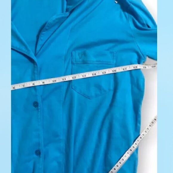 Victoria's Secret LOT OF 2 Pajama Top L Night Shirt Button Down Nightwear PJ's - Picture 9 of 9